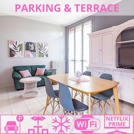 Parking & Terrace - Large 90 Mq - Self Check-In & Remote Access Apartment โกโม ภายนอก รูปภาพ