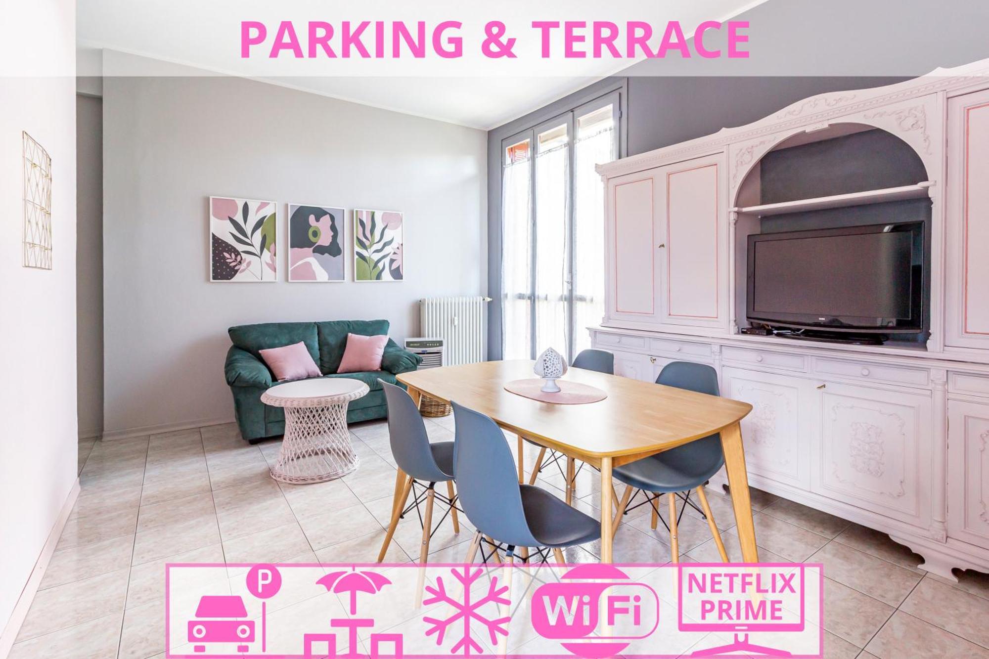 Parking & Terrace - Large 90 Mq - Self Check-In & Remote Access Apartment โกโม ภายนอก รูปภาพ